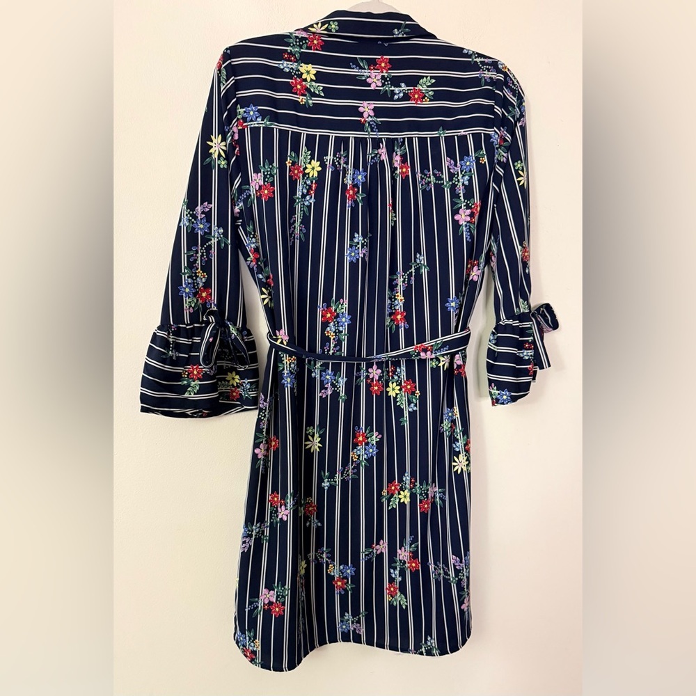 Skies Are Blue Floral Striped Belted Dress, size M, Cuff Ties, Button Up Mini - Picture 9 of 10
